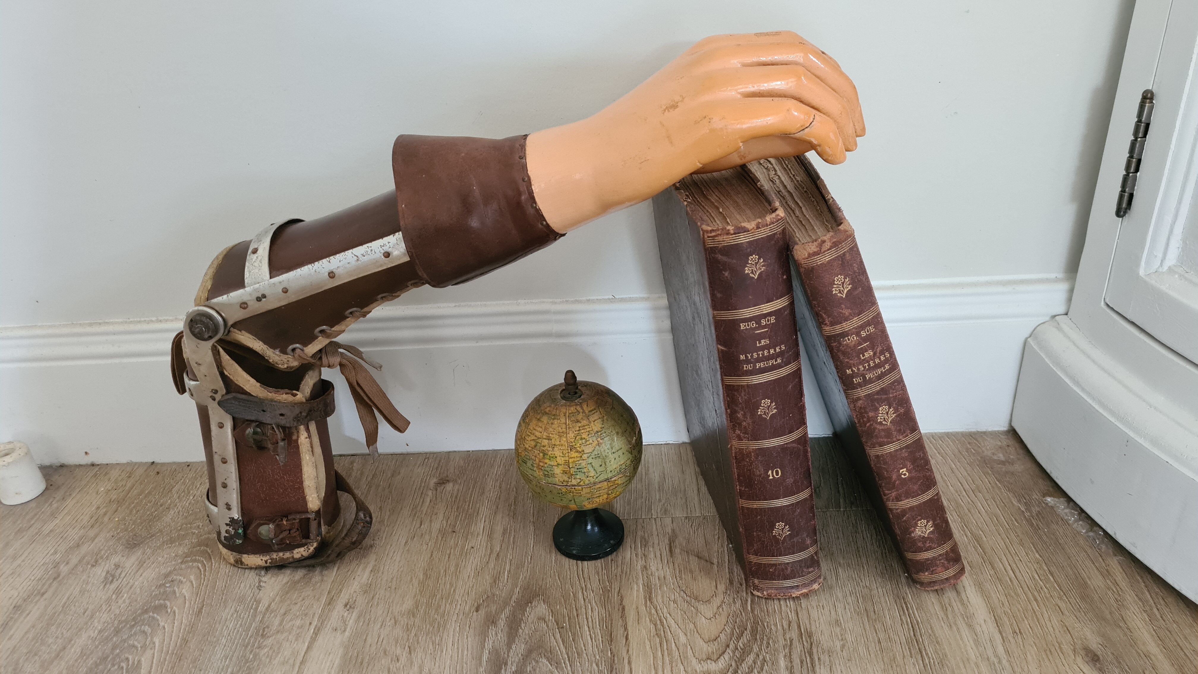 Old articulated wooden prosthesis