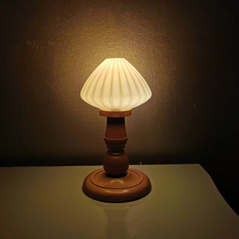 Set of 2 vintage 70s wooden table lamps