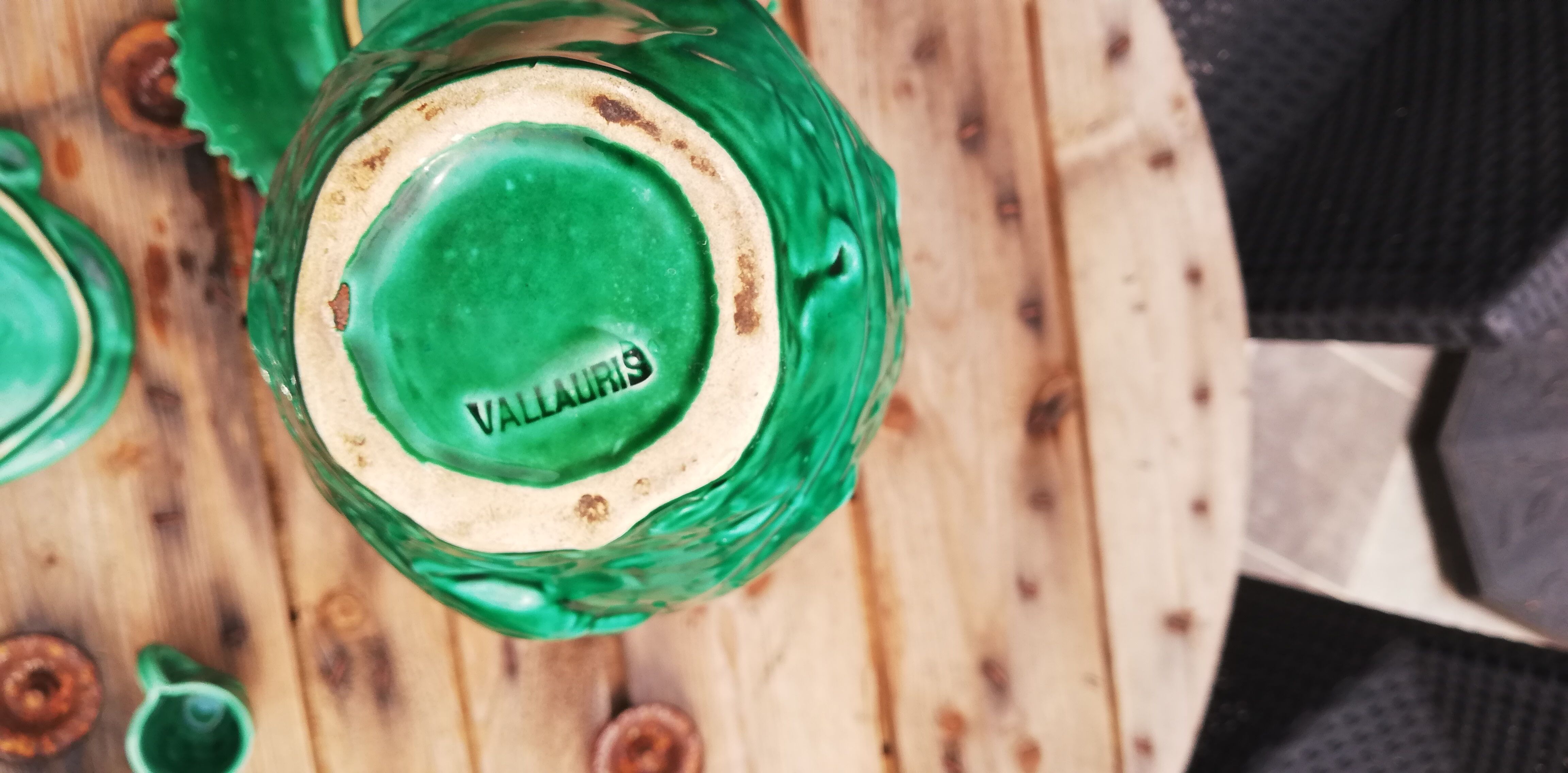 Liquor service signed vallauris