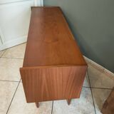 Small teak sideboard from the 1960s.