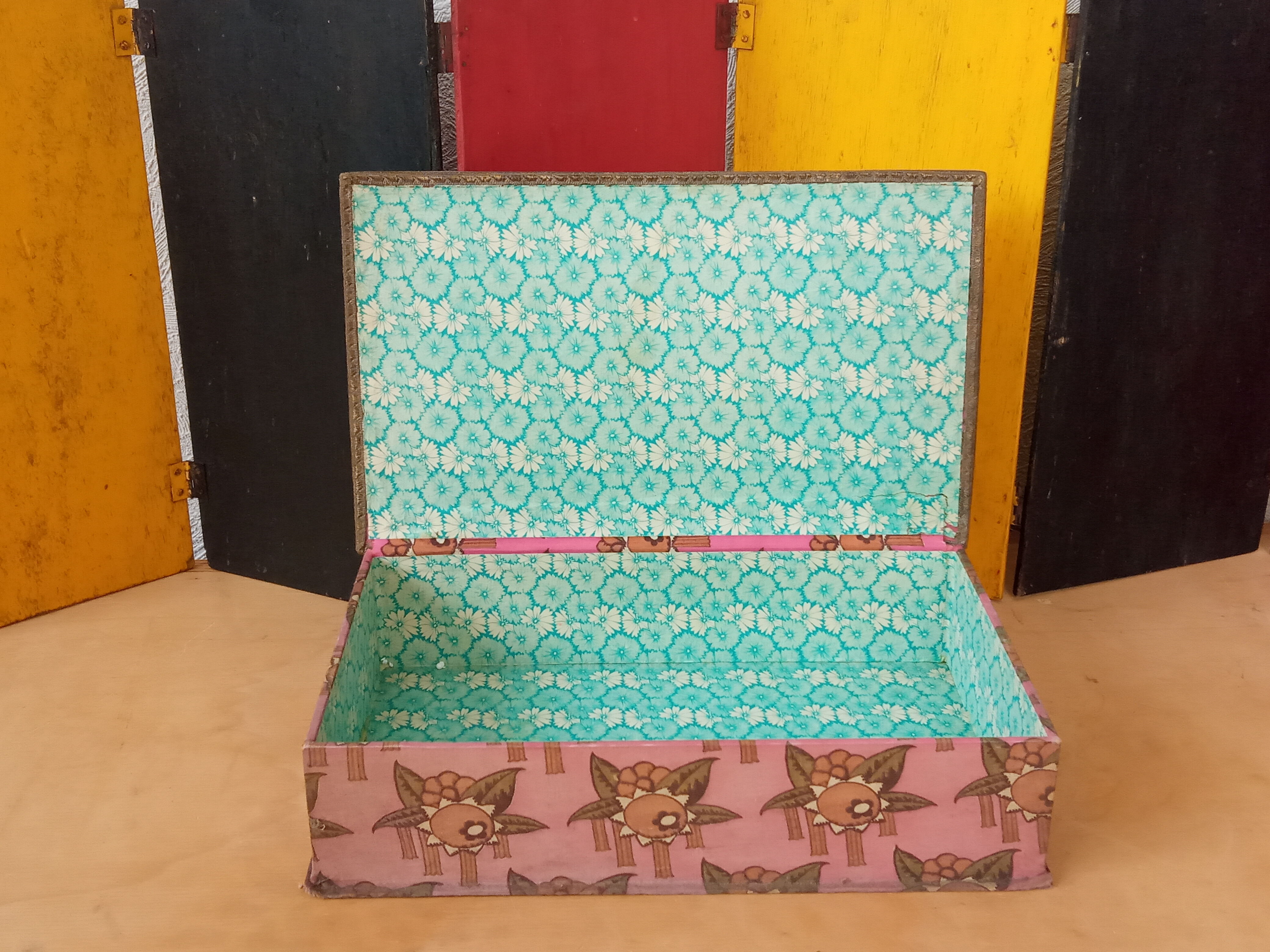Art-deco fabric box