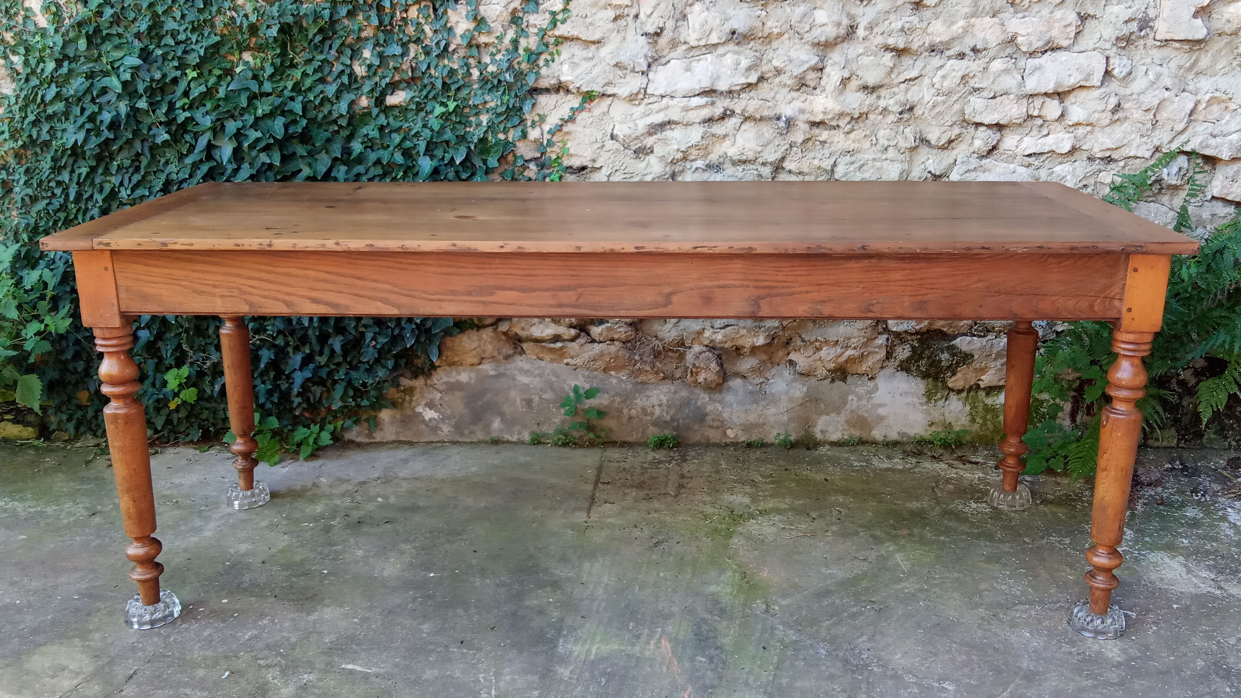 Oak farmhouse table turned legs