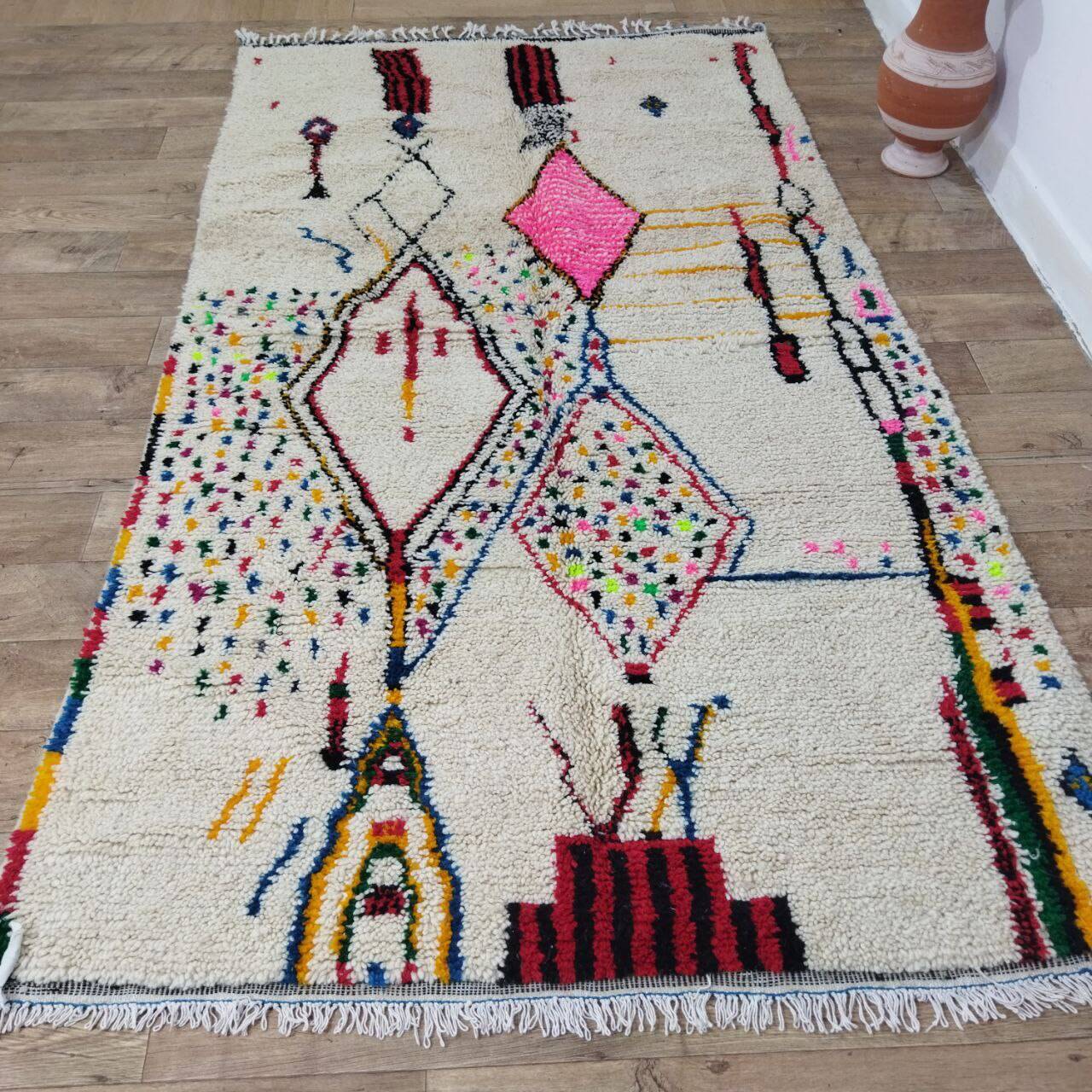 Handmade Moroccan Berber Rug 276 X 153 CM
