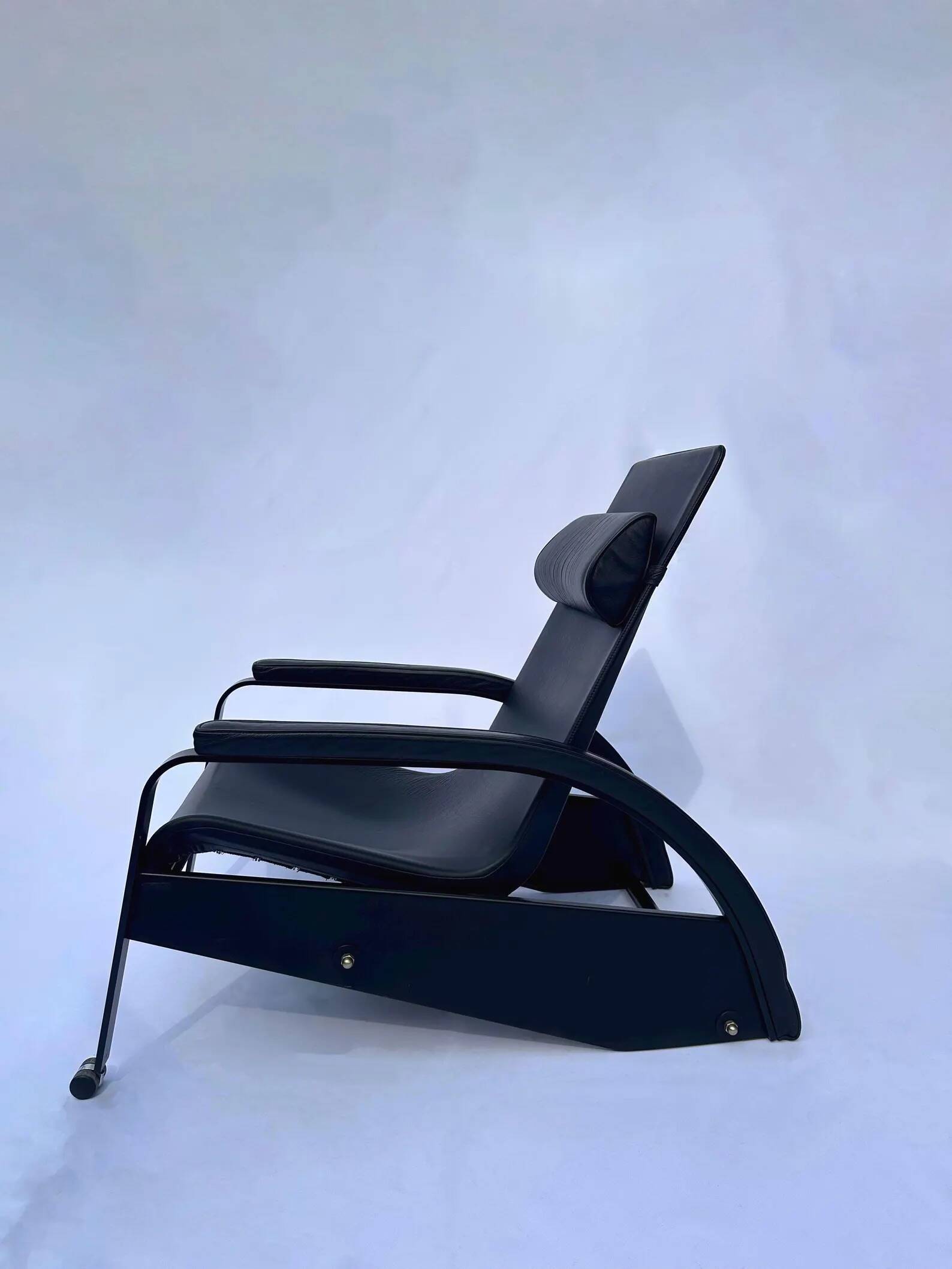 Grand Repos Lounge Chair – Jean Prouvé for Tecta, Vintage Design (1980s)