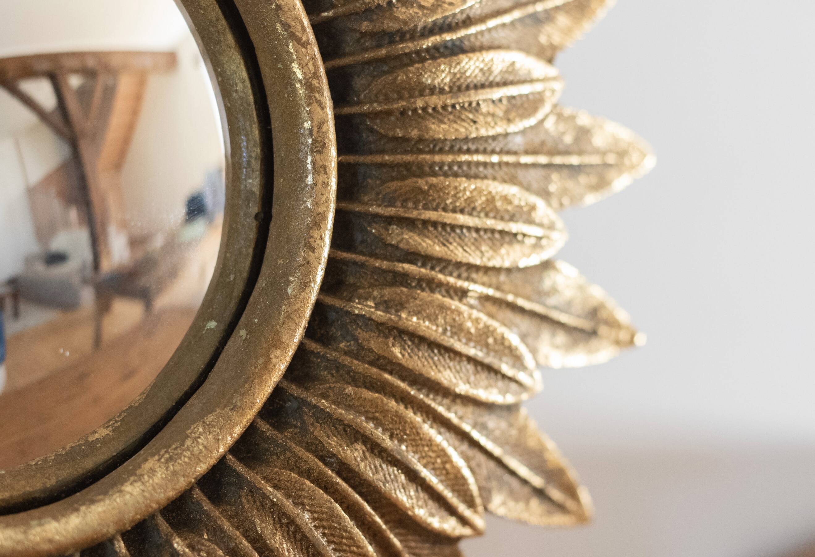 Miroir Mural Vintage Oeil De Sorcière - Cadre Blanc Ovale - Dimensions 21,5 X 17,5 Cm