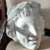 Ancien visage en plâtre décor antique
