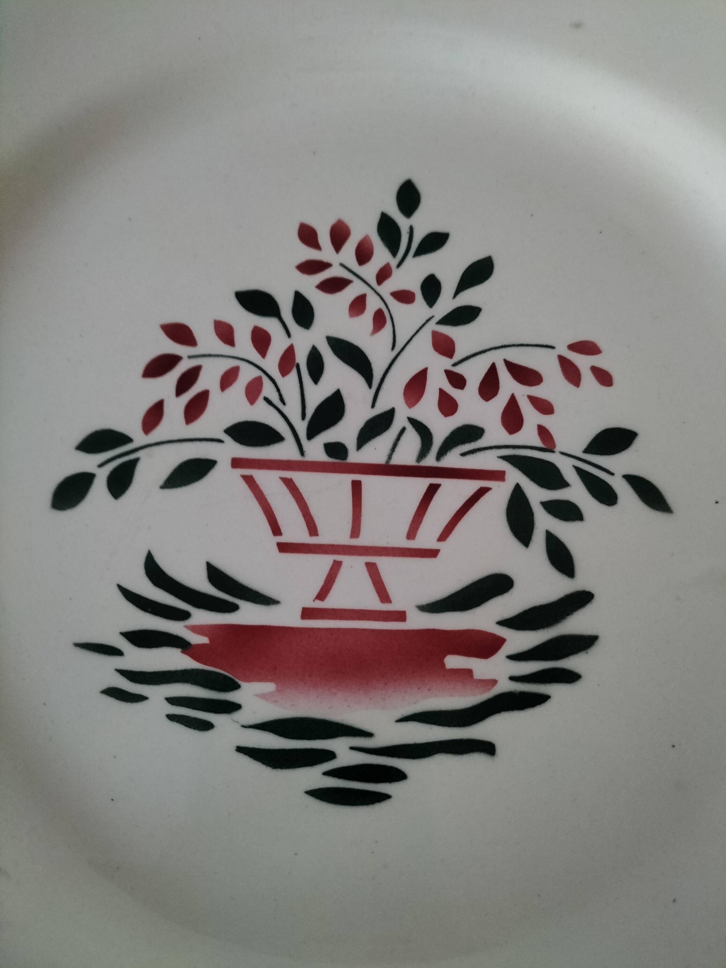 HBCM Creil Monterau Agnès model plates