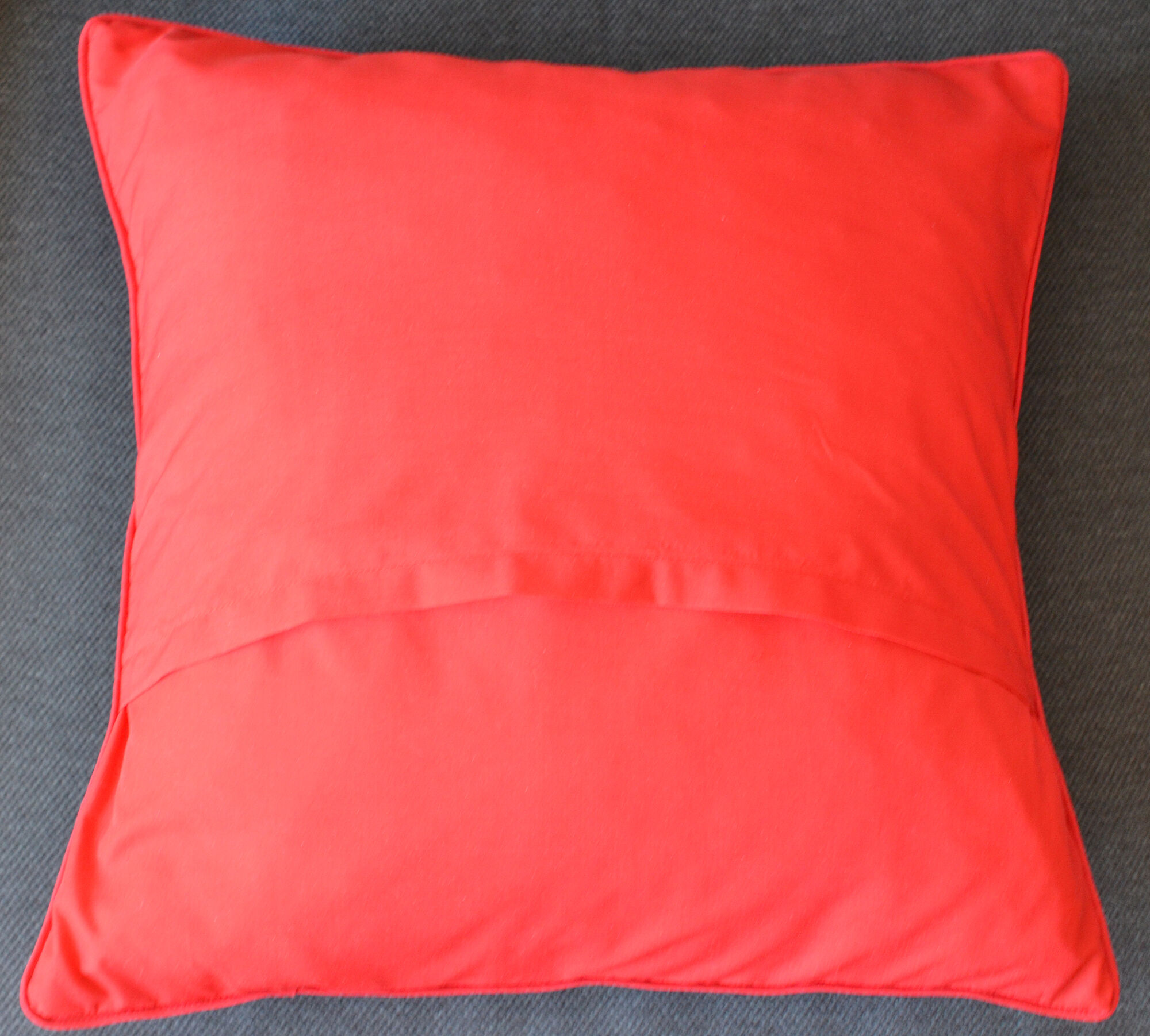 African wax cushion