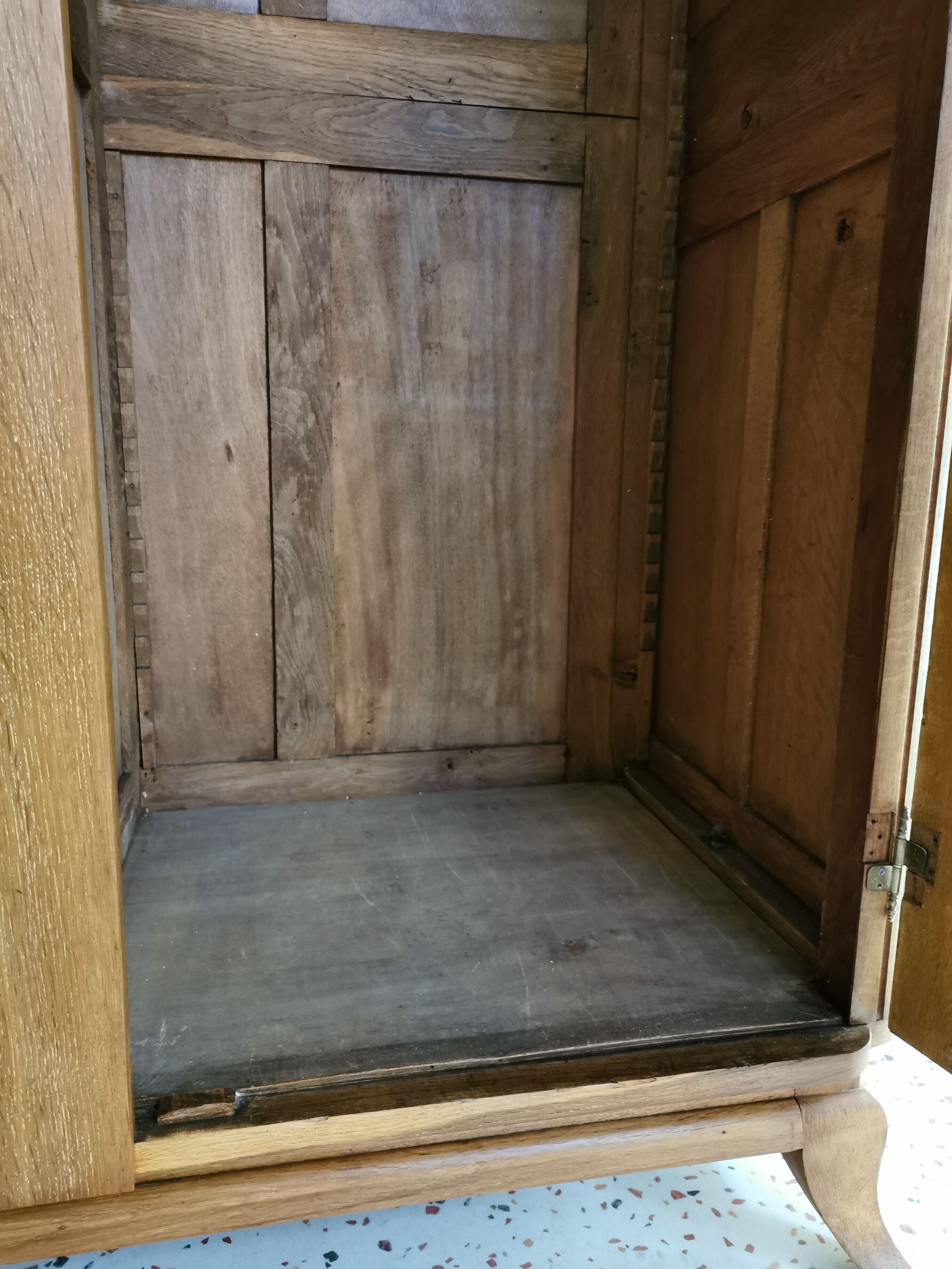 Oak cabinet