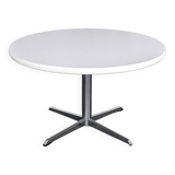 Round coffee table on star base