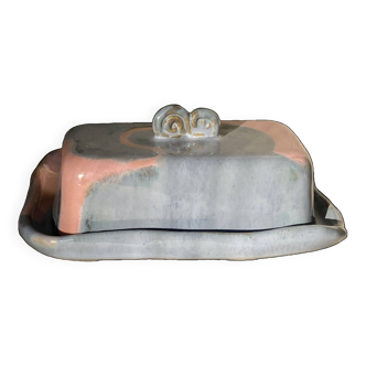 Blue and pink butter dish