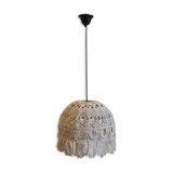 Vintage macrame suspension