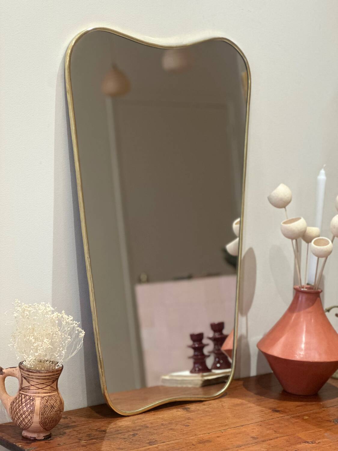 Miroir irrégulier organique trapèze barbier vintage Éden laiton doré