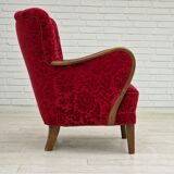 Années 1960, design danois, fauteuil en tissu rouge cerise, très bon état d’origine.