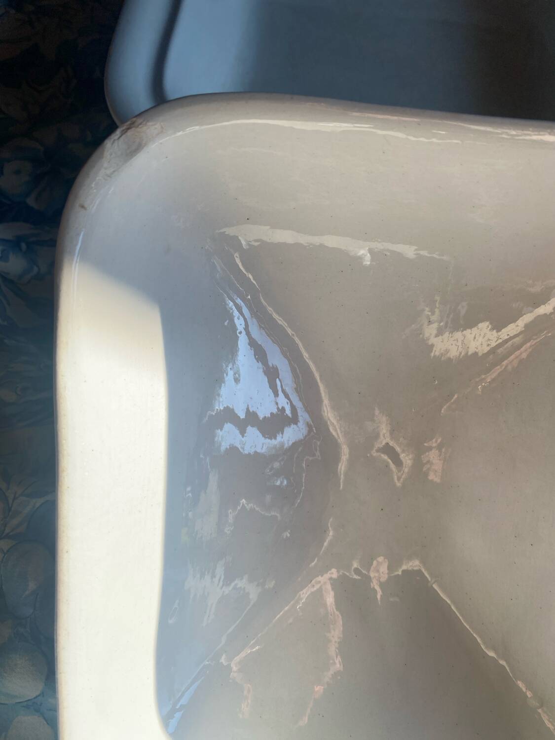 Large antique Villeroy and Boch porcelain dome dish