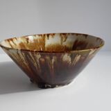 Enamelled terracotta cup