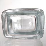 Vase en verre avec application de fleurs en métal
