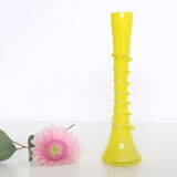 Vase en opaline jaune, vintage