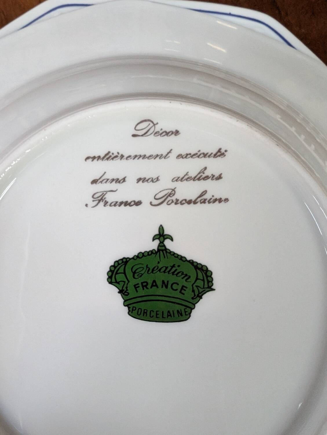 Set of 6 porcelain soup plates – Made in France