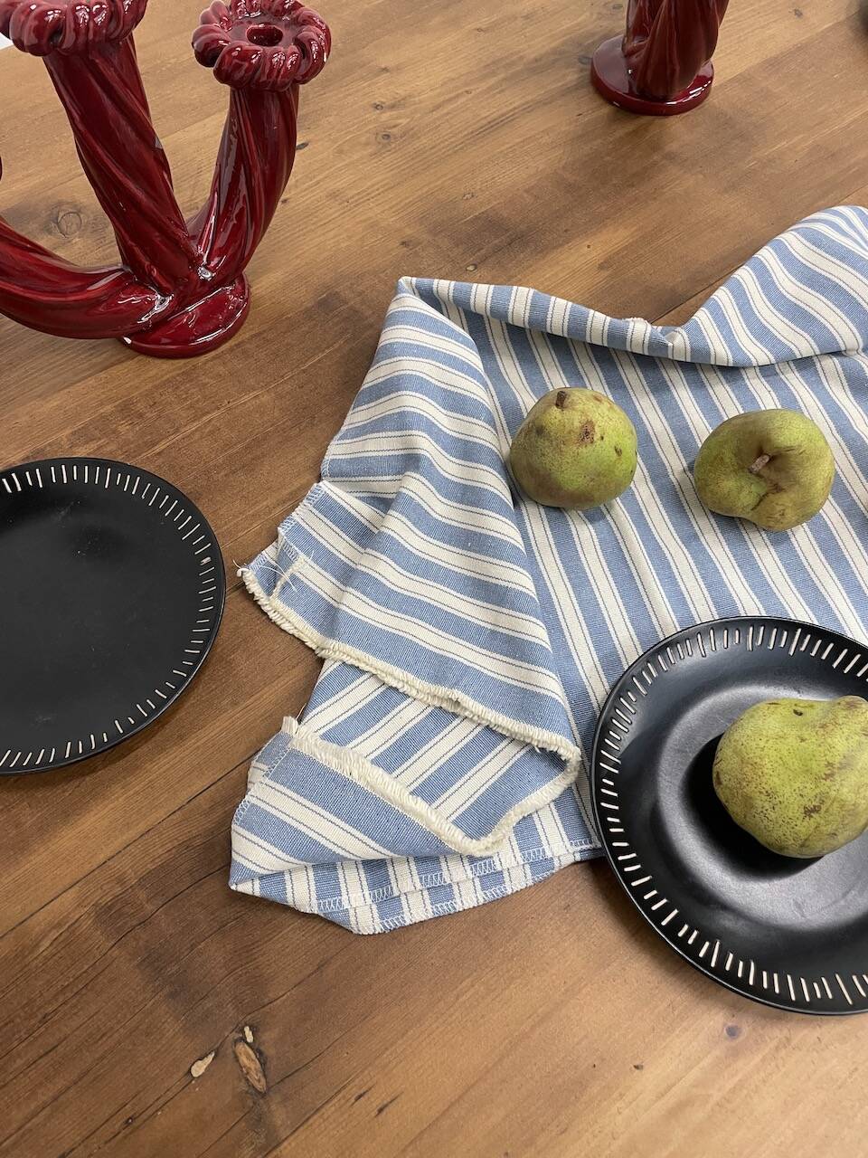 Pine farmhouse table 160 x 110 cm