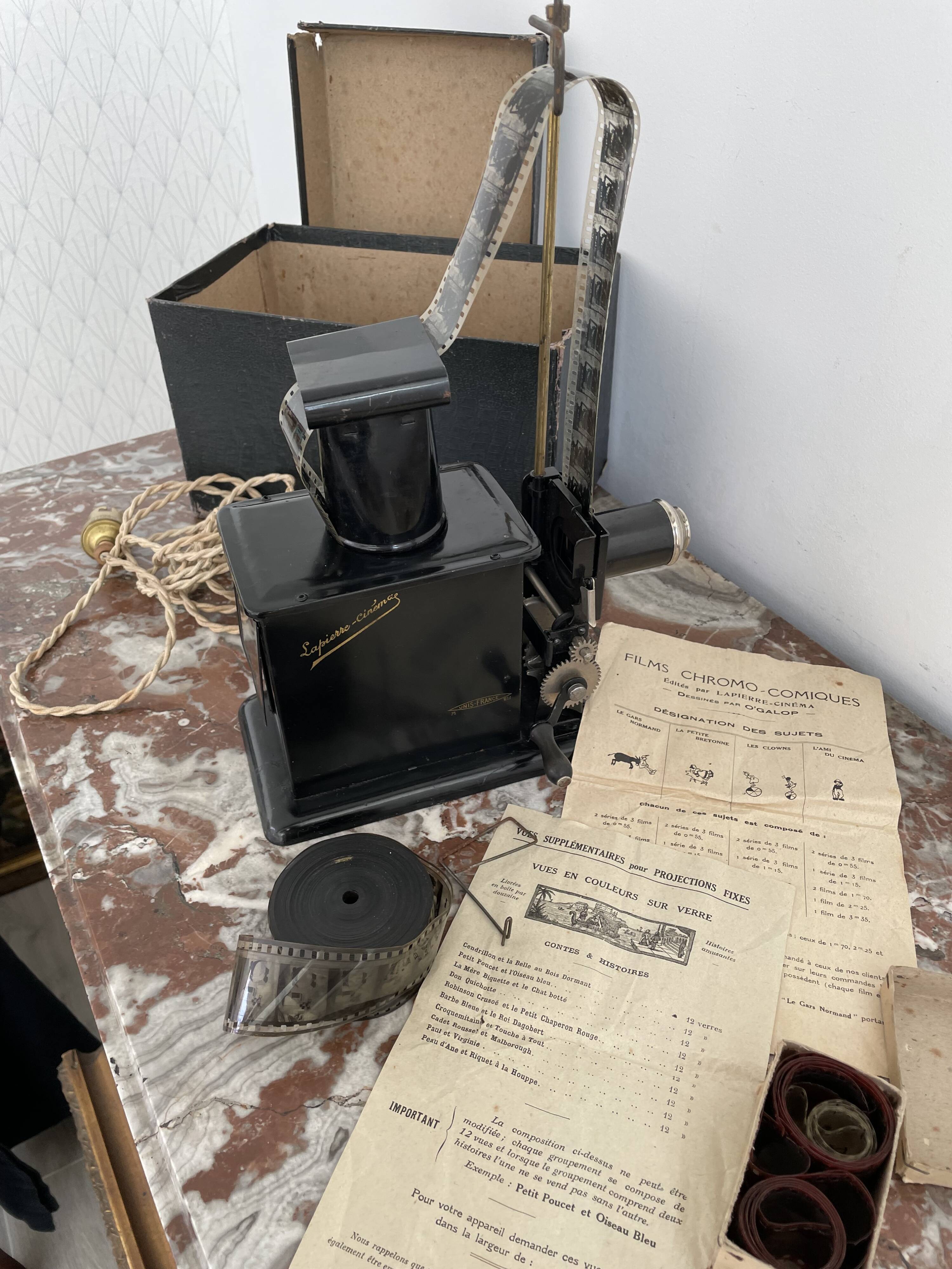 Projector, Magic lantern, cinema, Lapierre-cinéma, Unis-France, 1915