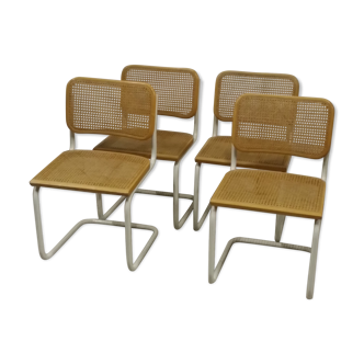 Suite de 4 chaises Cesca B32 par Marcel Breuer