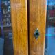Vitrine en merisier 2 portes / 2 tiroirs