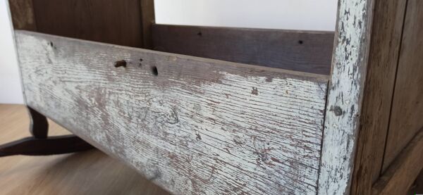 Berceau ancien et antique.