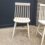 Set of 4 scandinavian style chairs