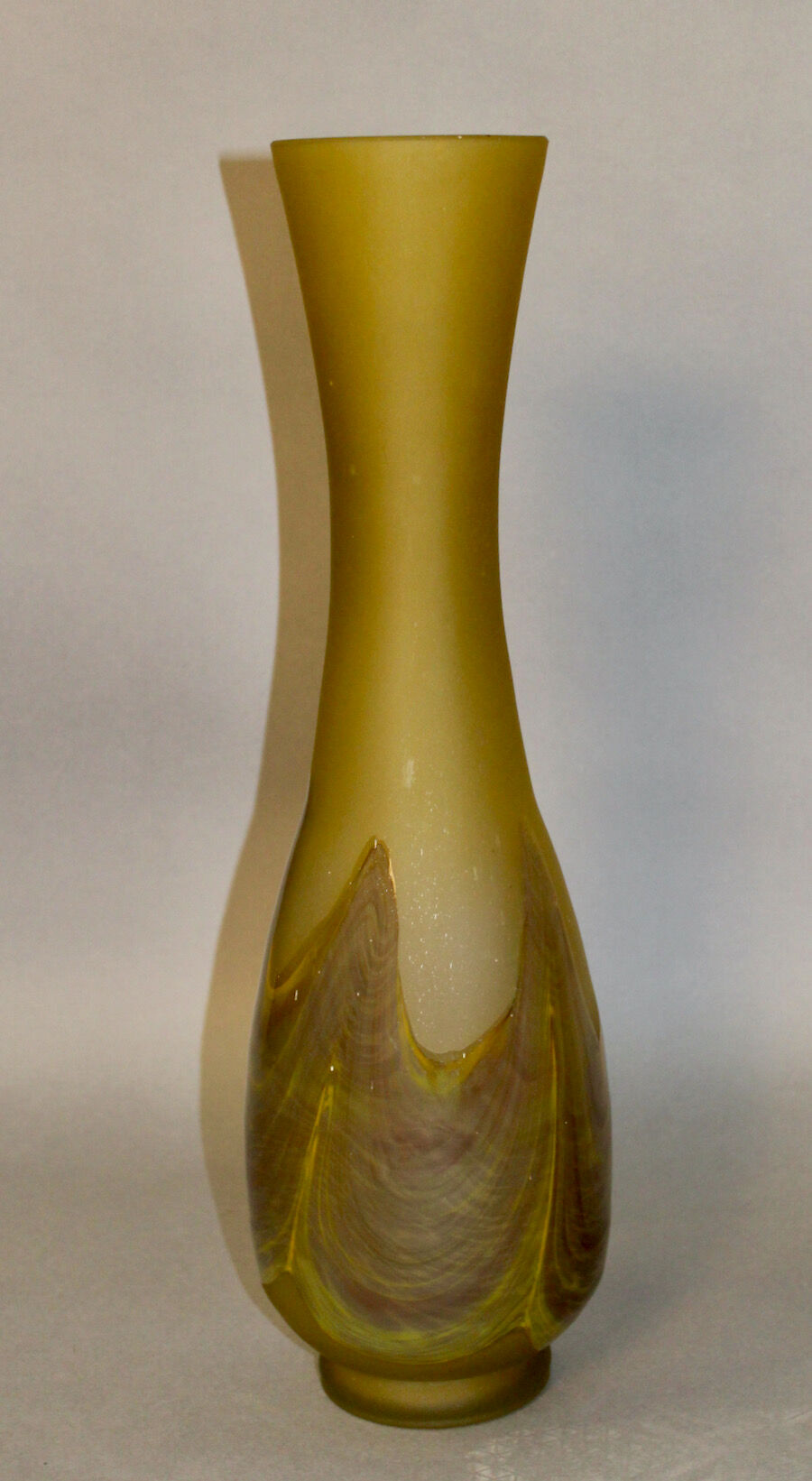 Long neck glass paste vase