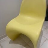 Pantone chairs