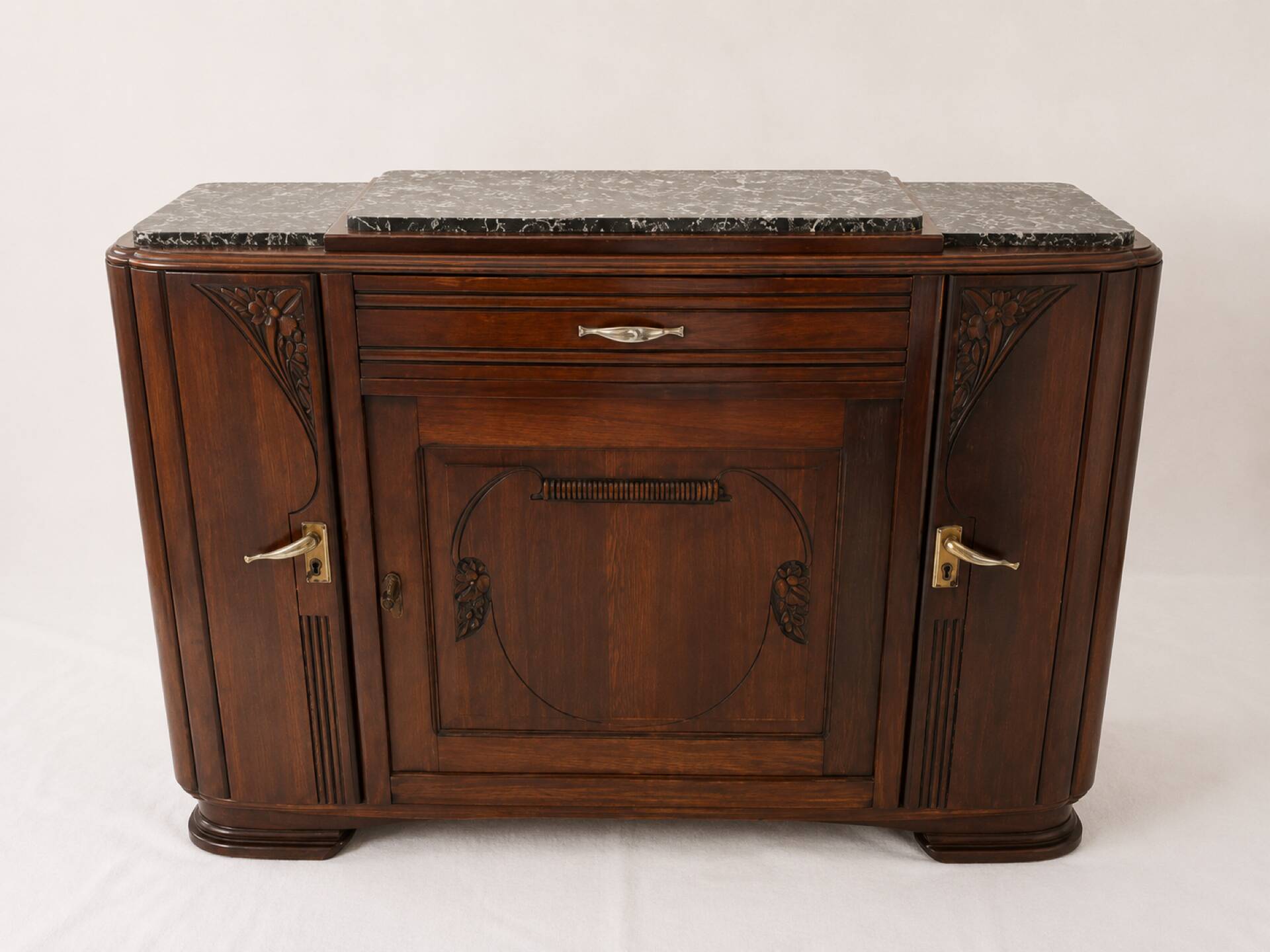 Art Deco buffet in carved wood and black marble, 1930s