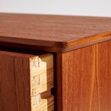 Restored teak dresser (MK10390)