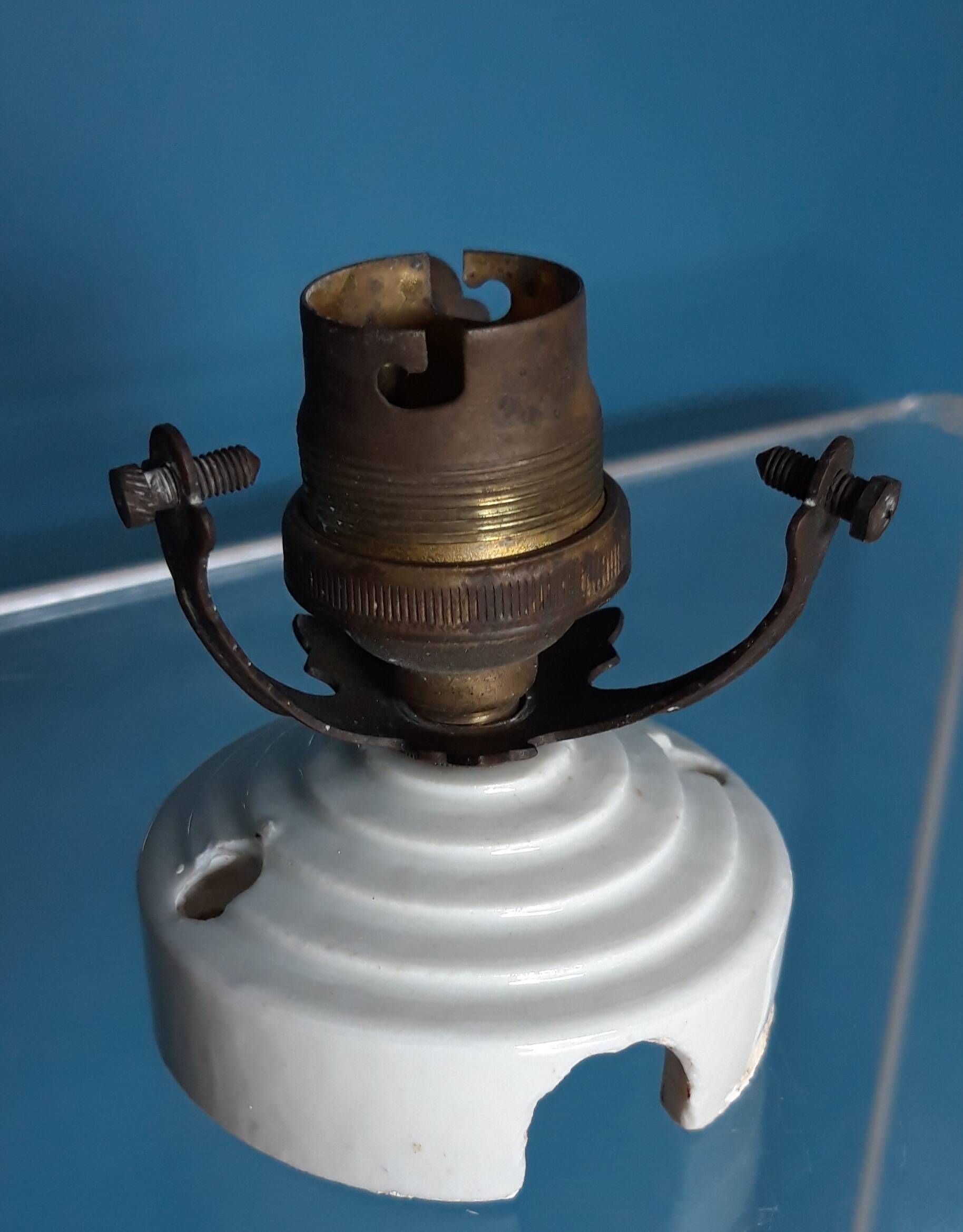 Pair of Art Nouveau 1900 frosted glass ceiling lights and their base