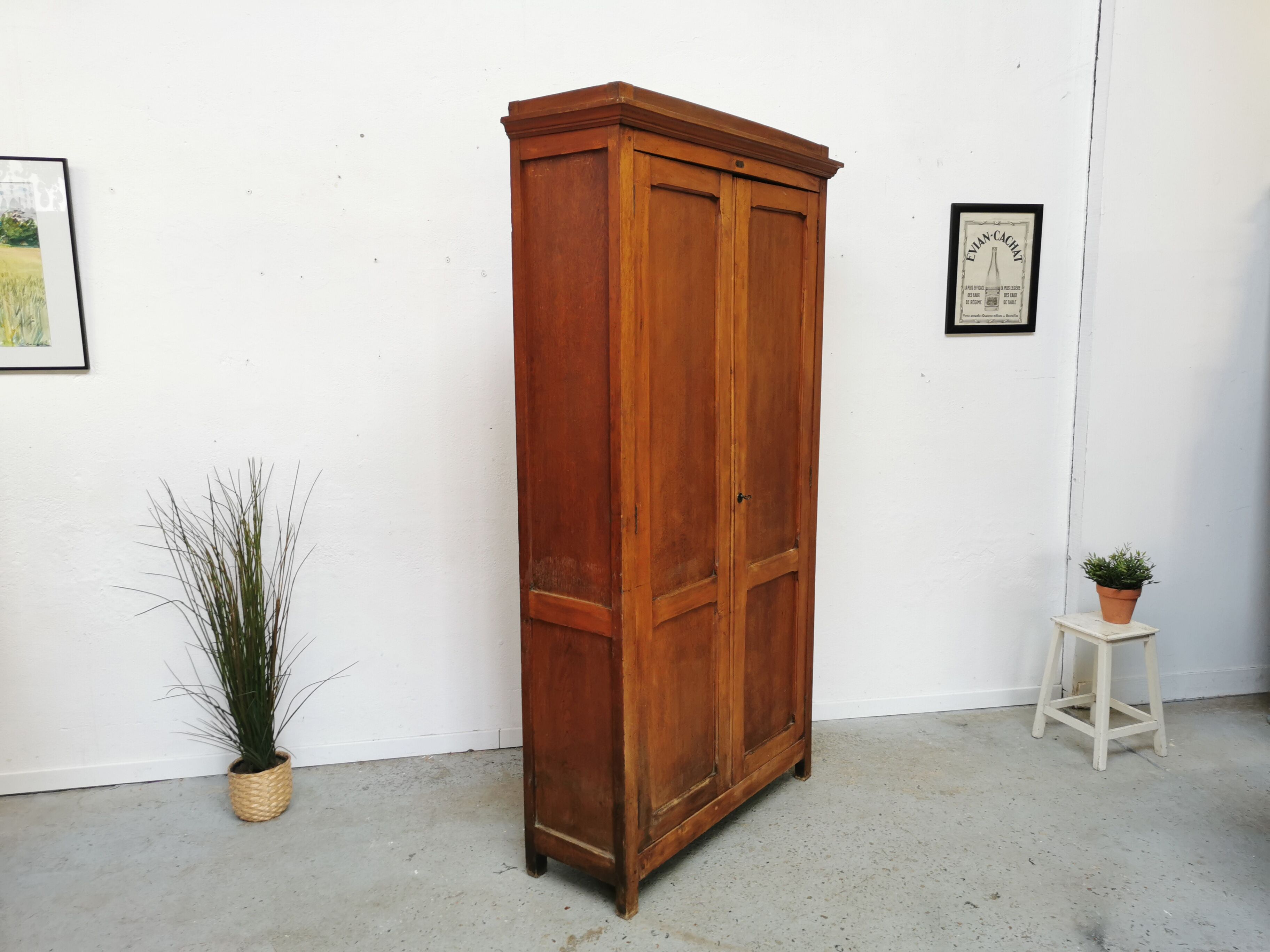 Vintage Parisian wardrobe