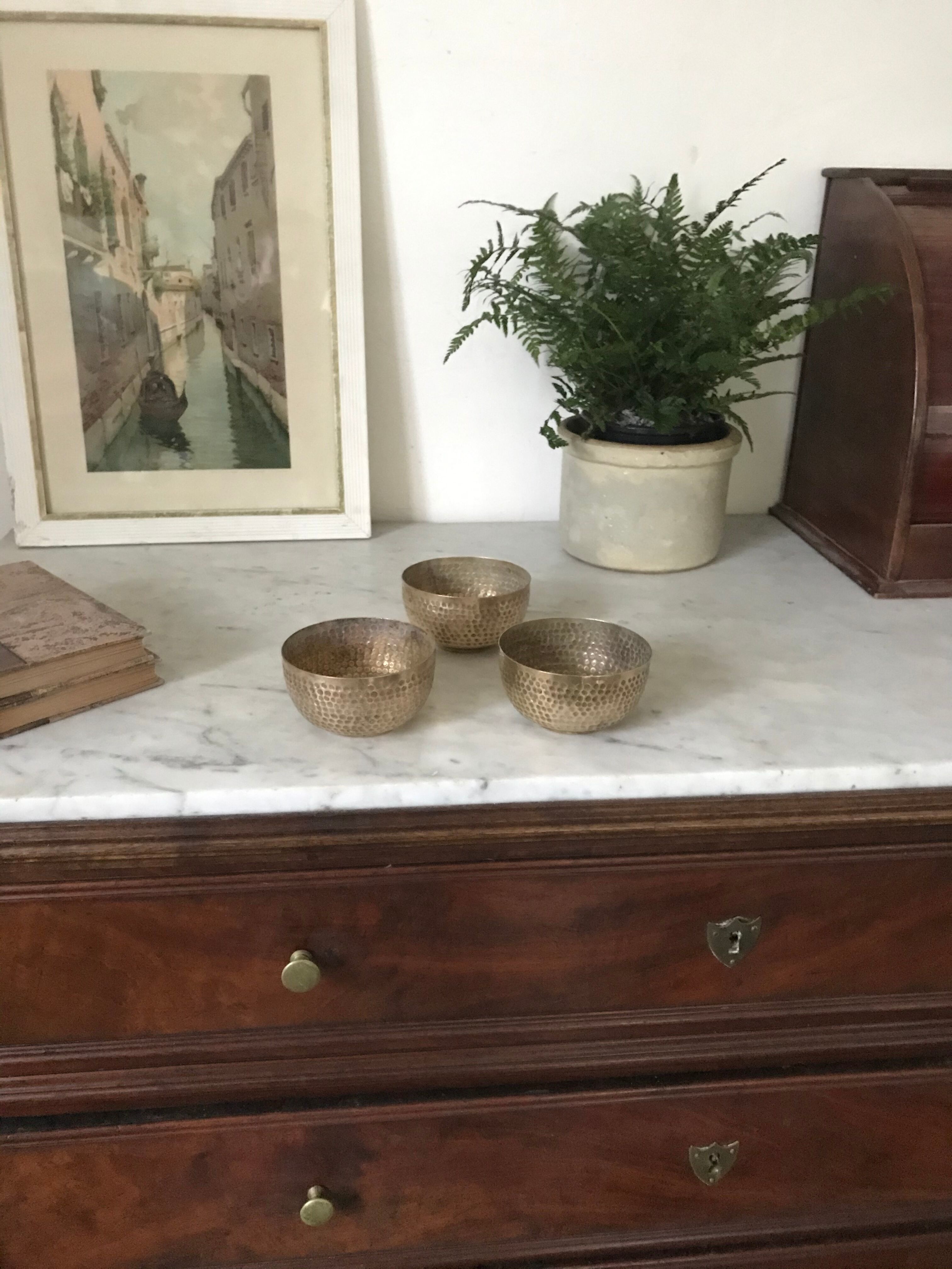 Brass trinket bowls set