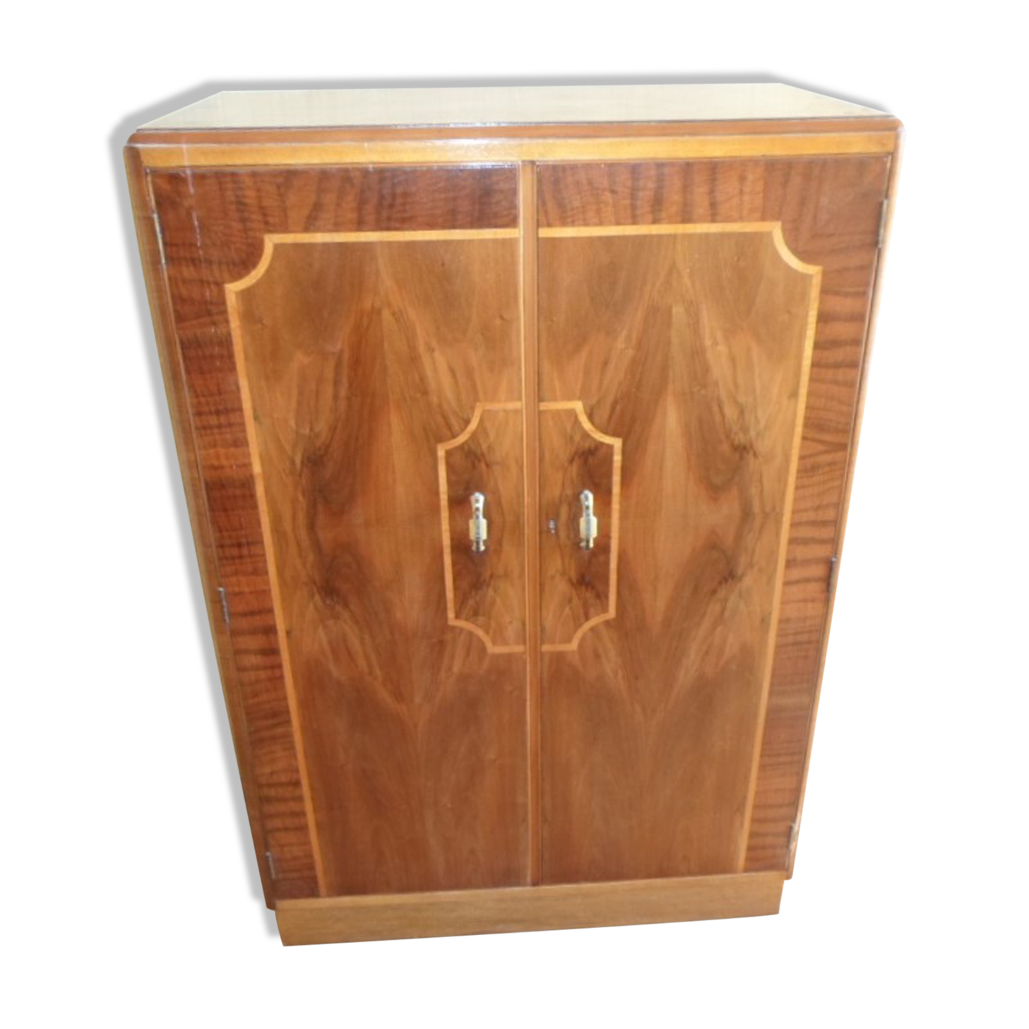 Old English Wardrobe Wardrobe