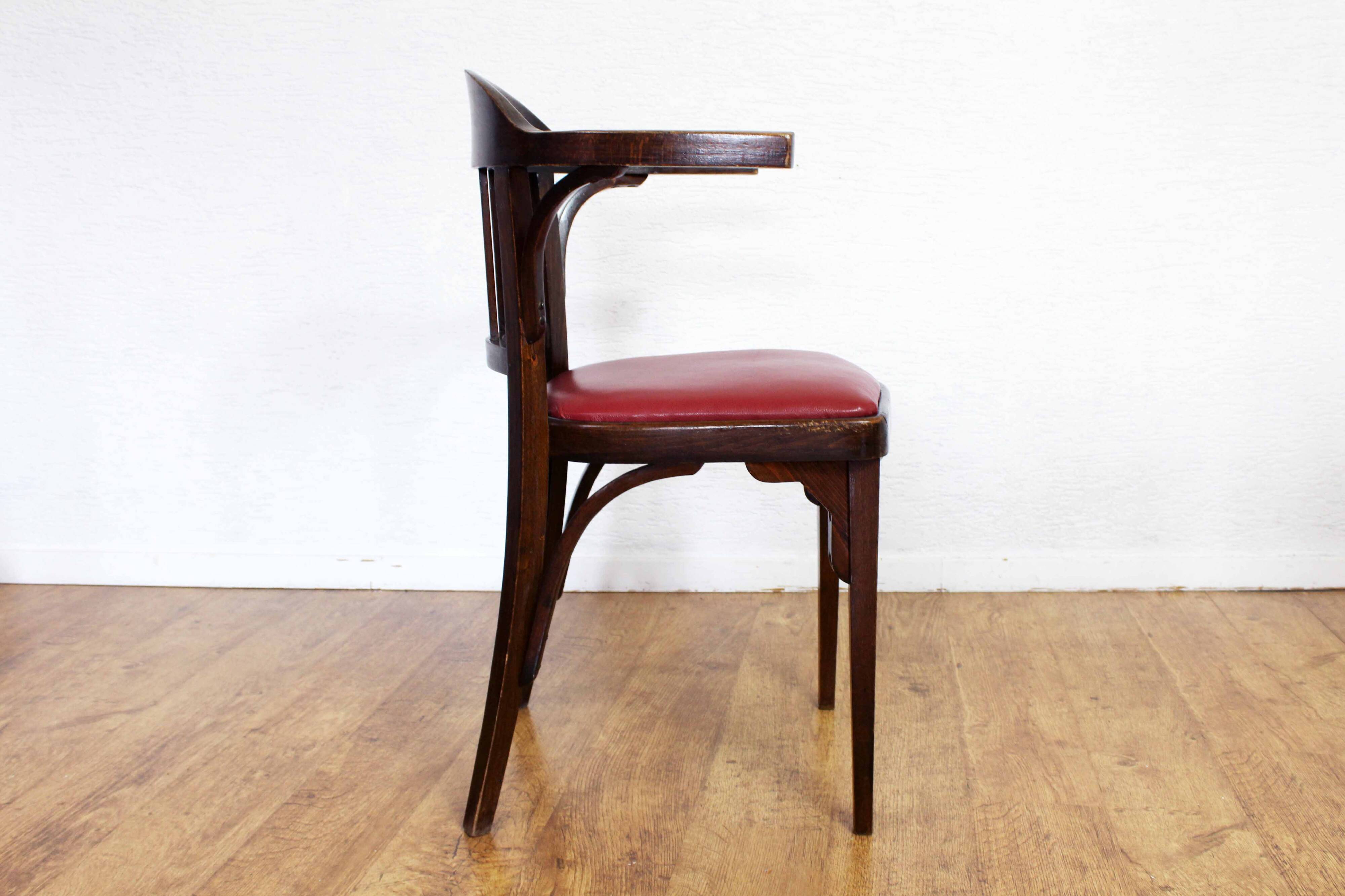 Horgen Glarus bistro armchair