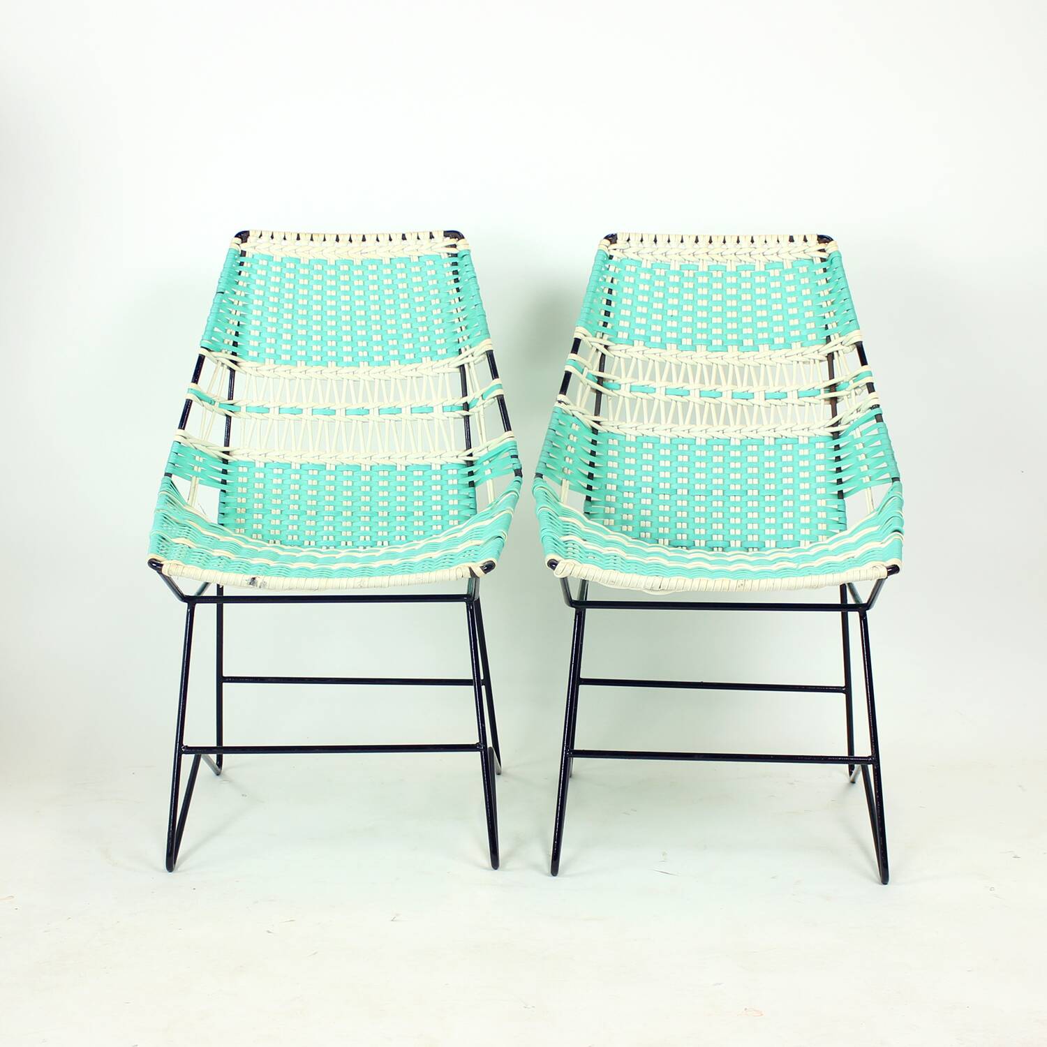 Ensemble de sièges d'extérieur du milieu du siècle, Tchécoslovaquie, années 1960