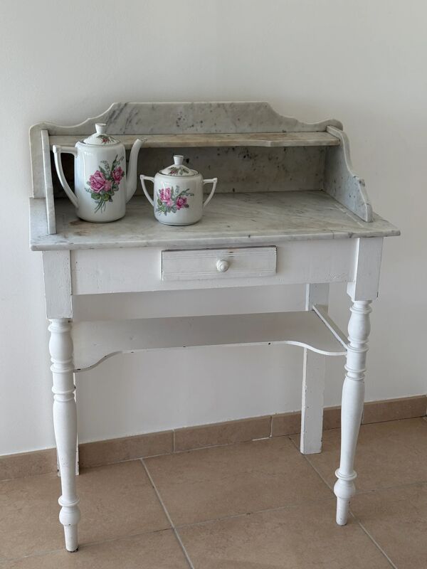Bureau coiffeuse en bois et marbre shabby chic