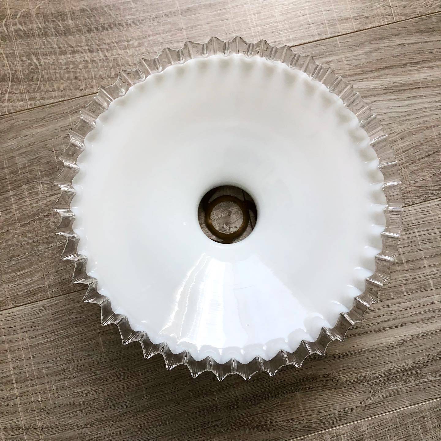 Vintage opaline suspension