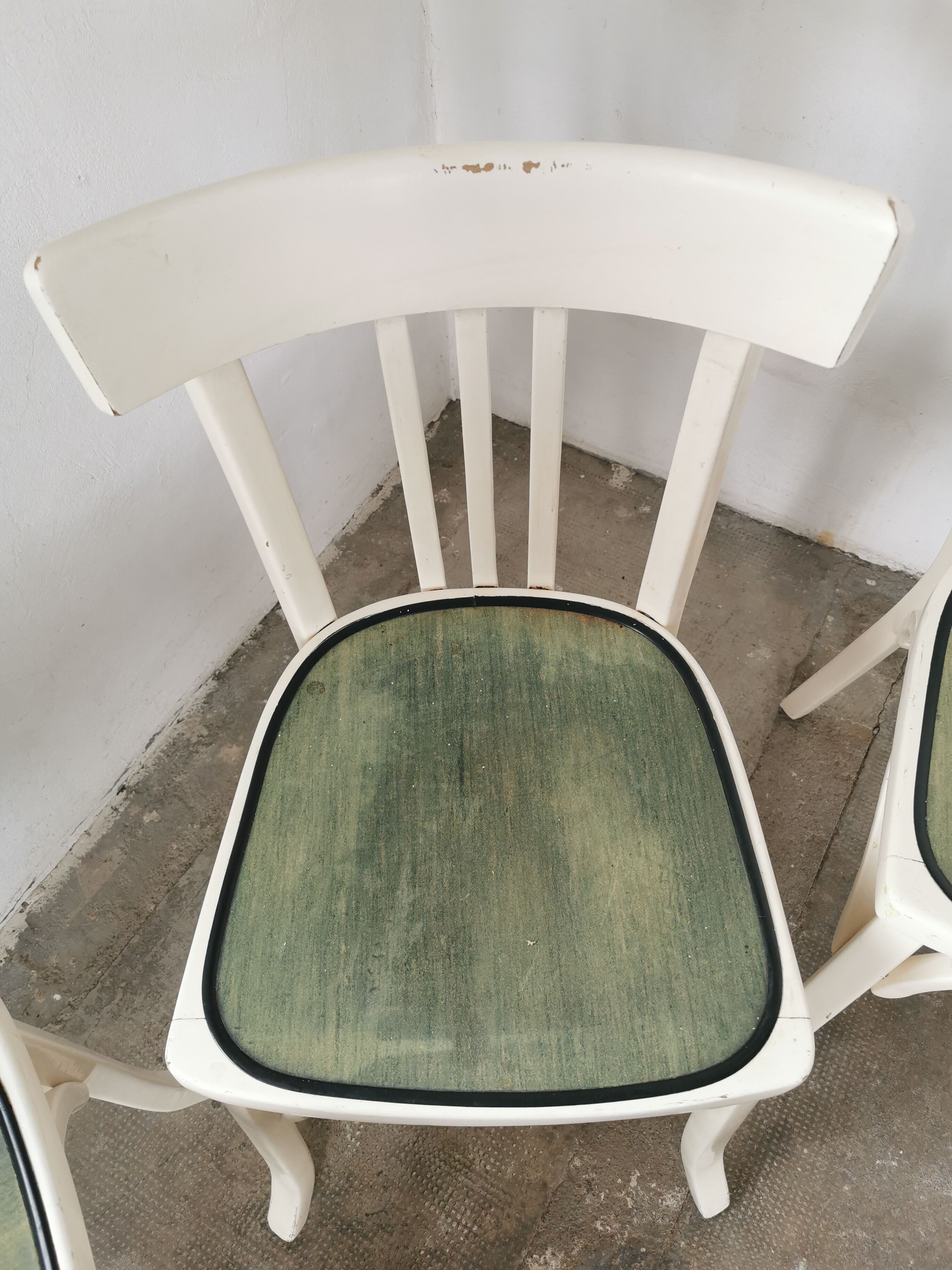 Set de 6 chaises bistrot blanches
