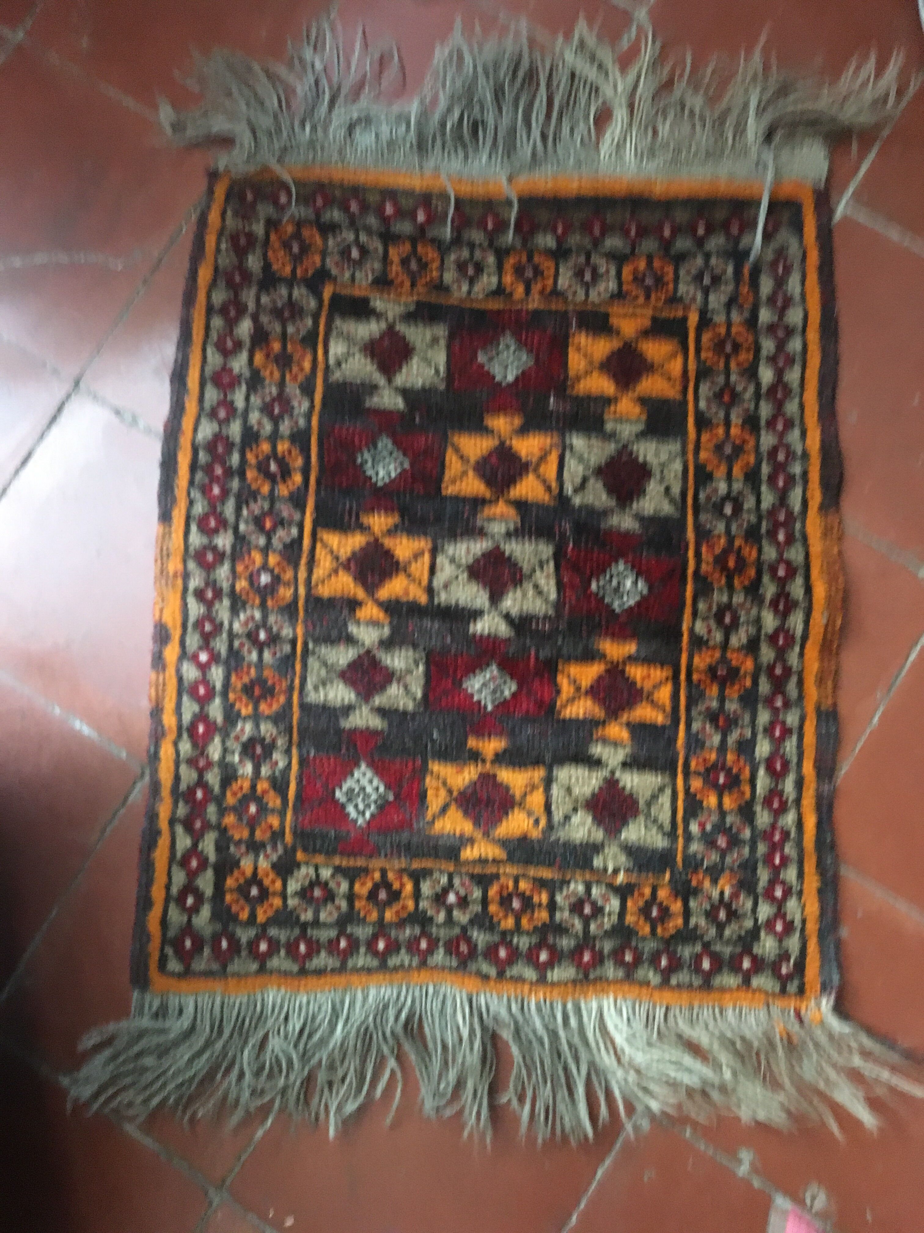Handmade wool carpet 47x78cm