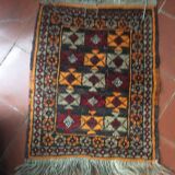Handmade wool carpet 47x78cm