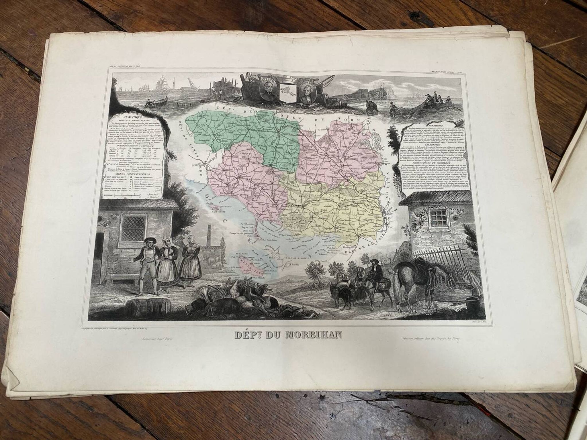 Old illustrated map of Morbihan.
