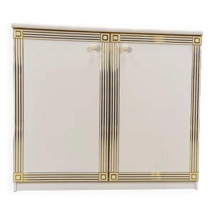 Cabinet de style hollywood