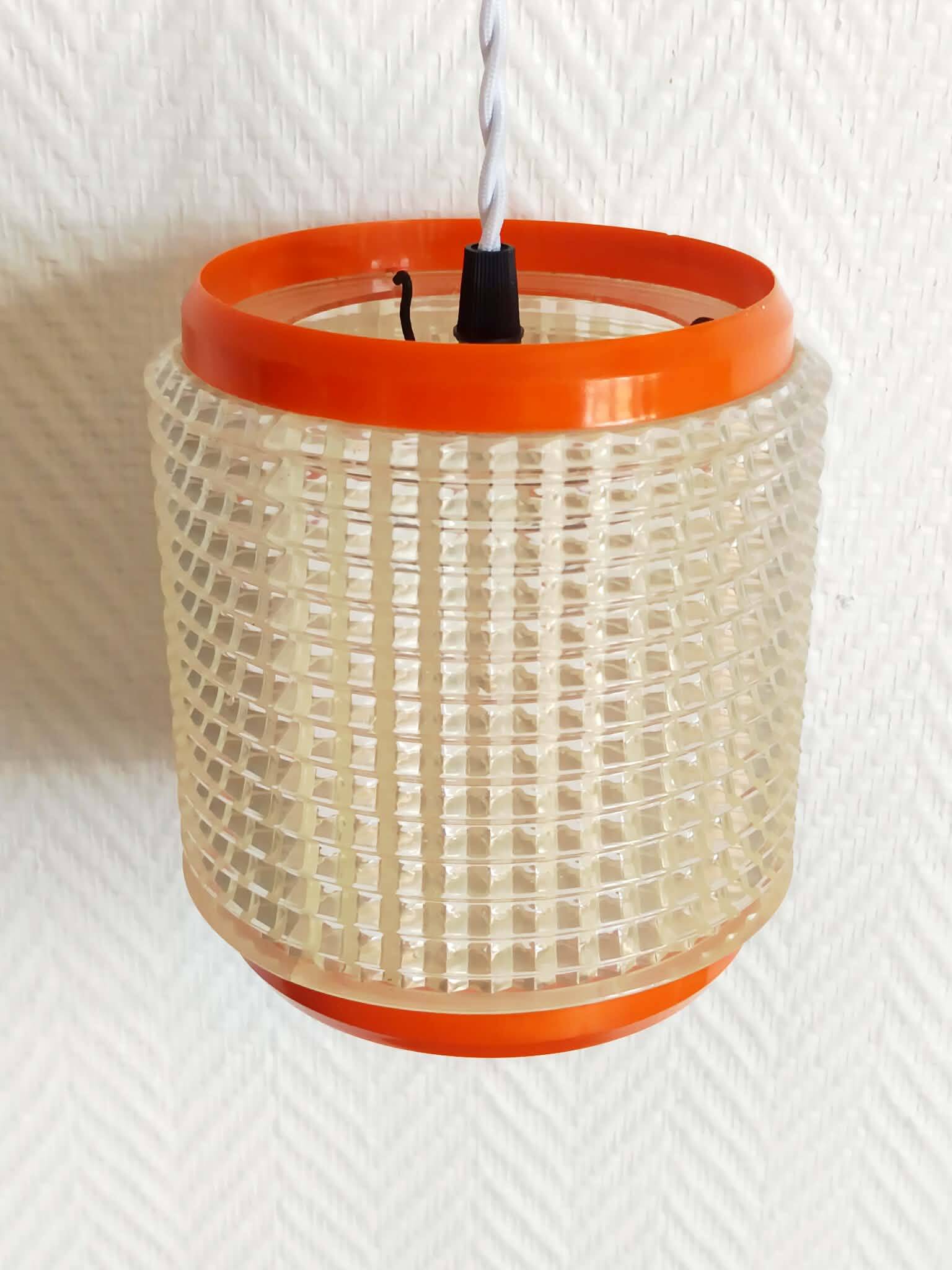 Suspension space age orange 1970