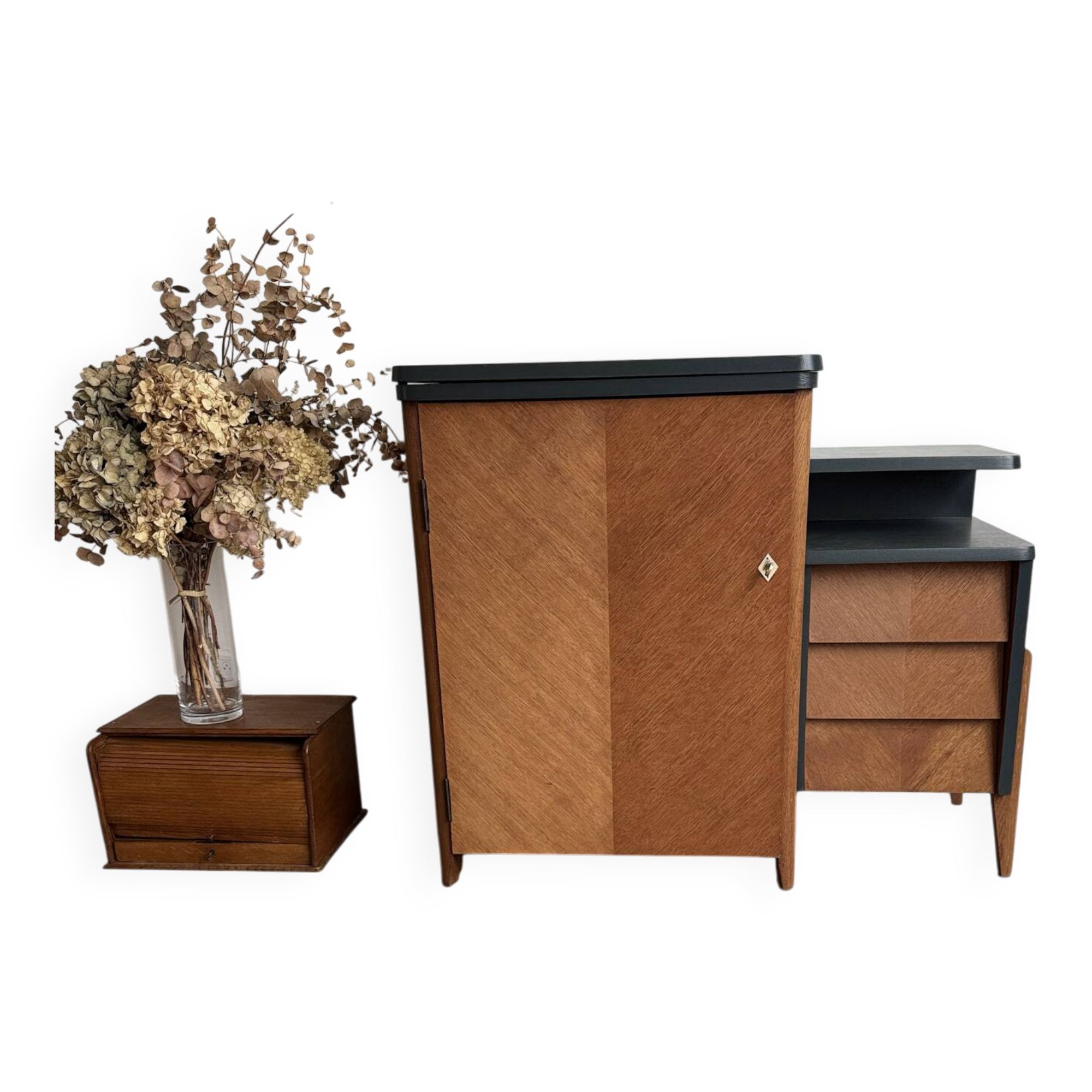 Bureau Singer 