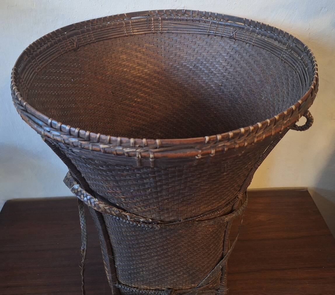 Antique Laos Khmu tribal hand woven carrying basket