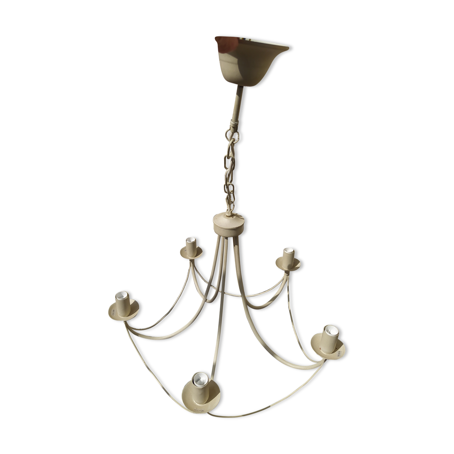 5-light off-white metal chandelier